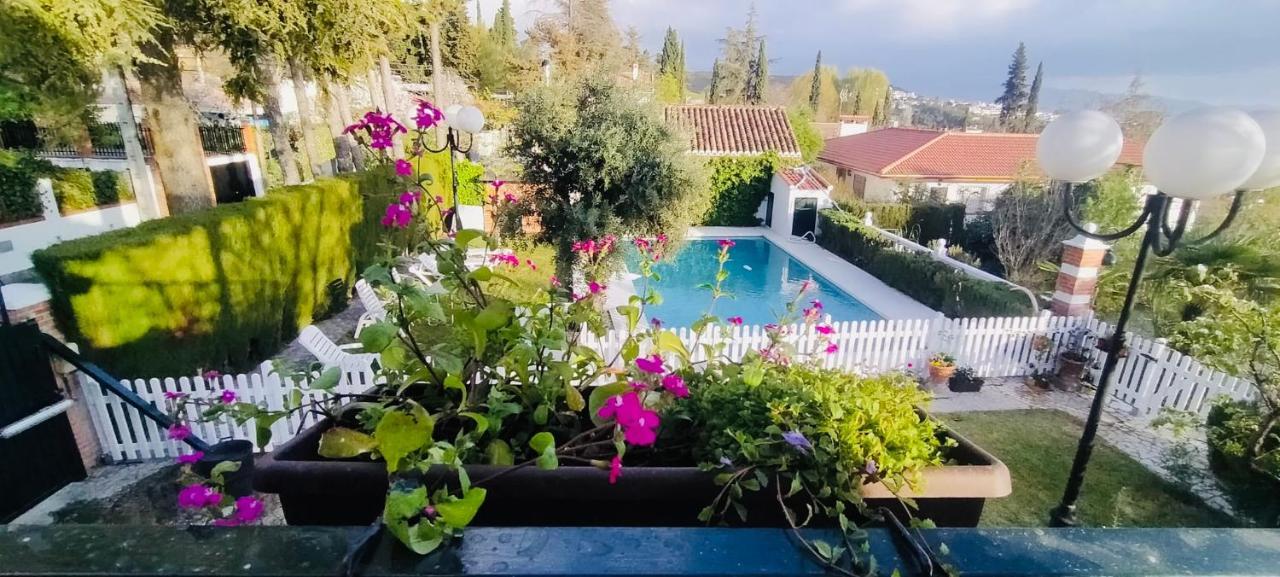 Casa Los Rosales Alfacar Eksteriør billede